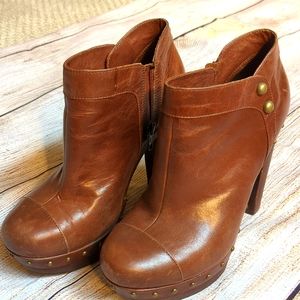 UGG Leather Booties Sz 9.5